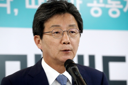 뉴시스