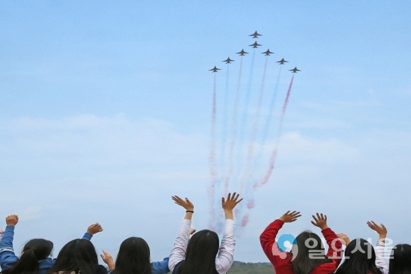 항공우주산업 중심도시에서의 최고 에어쇼 @ 사천시 제공