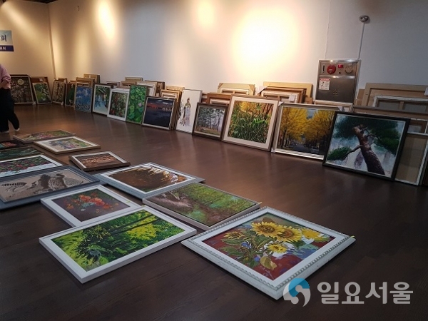 김해전국미술대전 심사작품들 @ 김해시 제공