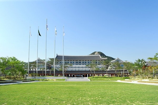 경상북도가 30일 조달청과 경북지역의 우수한 창업․벤처기업 판로지원을 위한 업무협약을 체결했다.