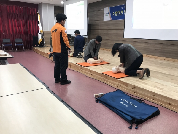 완도군, 농어촌 민박사업자를 대상으로  서비스 안전교육 실시