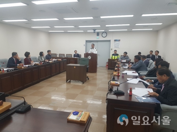 사천시의회에서 2019년도 교통시설 예산 설명 @ 사천경찰서 제공