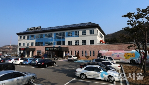 산청보건의료원 전경 @ 산청군 제공