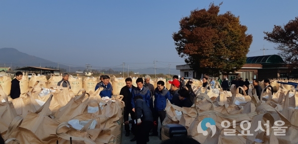 합천군초계면유하창고첫수매전경 @ 경상남도 제공