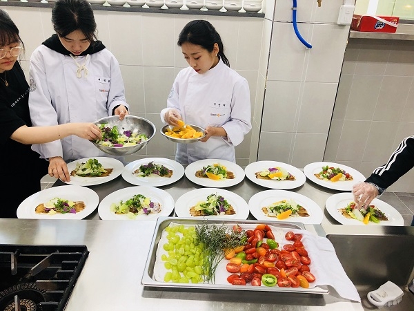 동국대 경주캠퍼스 관광창업인재양성사업단 활동모습.