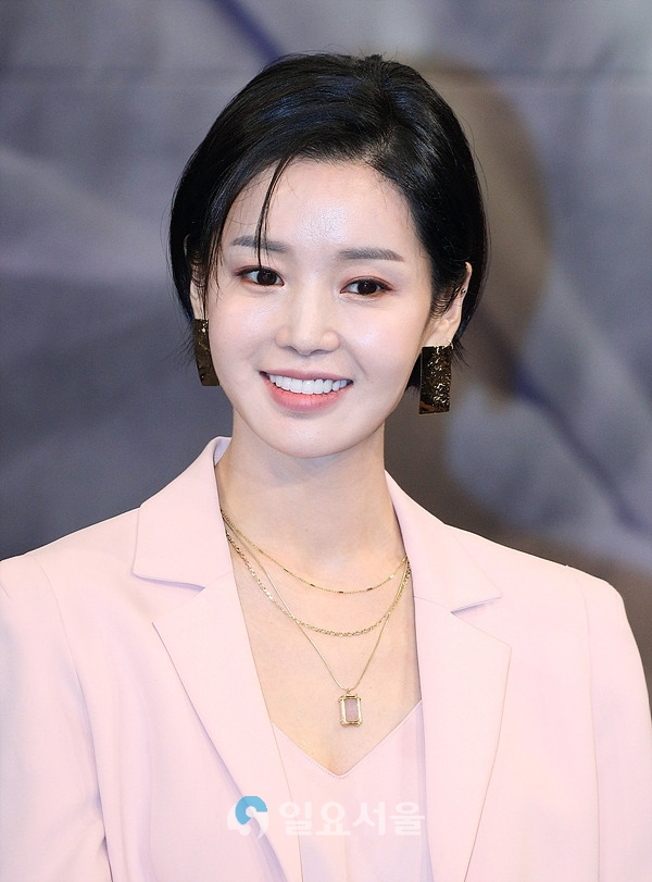 드라마 붉은 달 푸른 해 제작발표회에 참석한 남규리