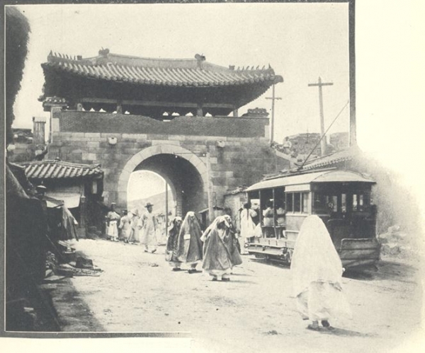돈의문(敦義門) 옛 모습 (사진=서울시 제공)