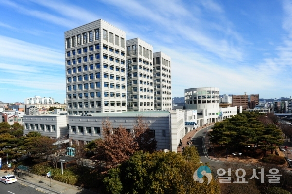 진주시청 전경