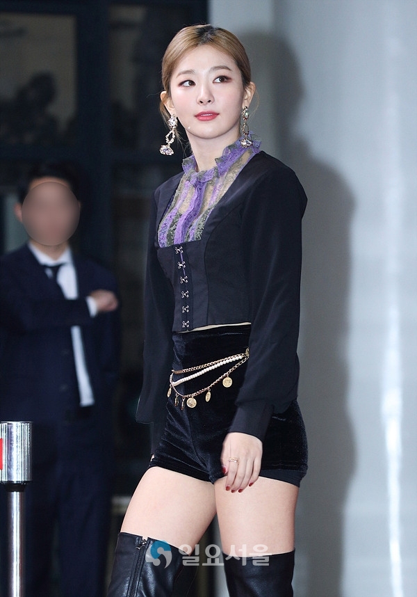 2018 KBS가요대축제 레드카펫 행사에 참석한 레드벨벳 슬기