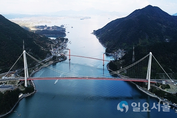 노량대교 @ 하동군 제공