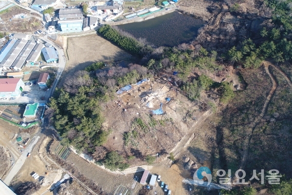 원지리고분군 항공사진 @ 김해시 제공