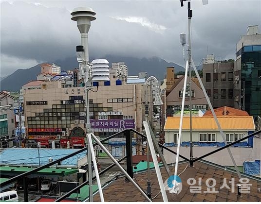 대기오염물질 시료채취구 @ 고성군 제공