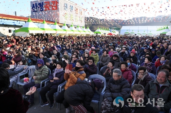지리산 산청 곶감 축제 구름인파 @ 산청군 제공
