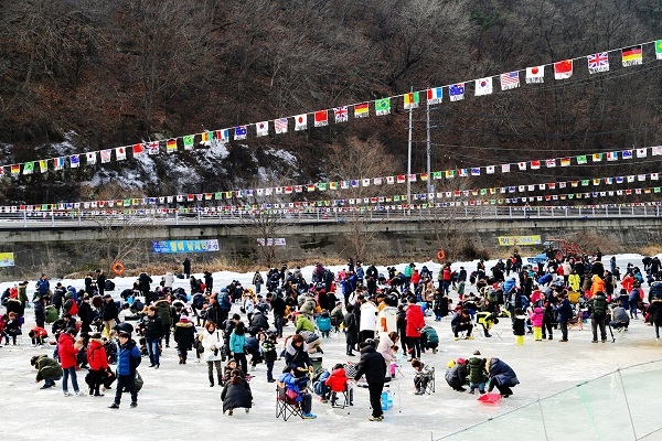 안동 암산얼음축제.
