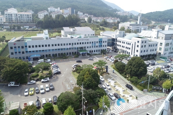 거제시청 전경