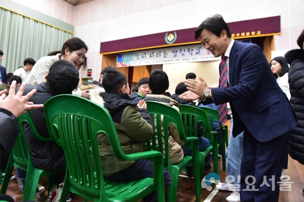 희망이 자라는 열린 학교 졸업식 @ 진주시 제공