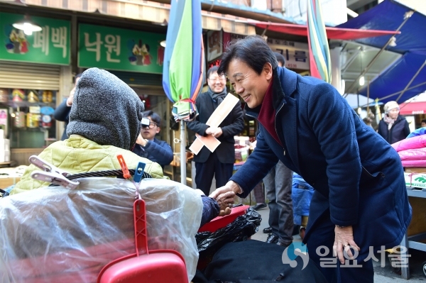 조규일 진주시장 설명절 민생현안 점검 등 소통행보 나서 © 진주시 제공