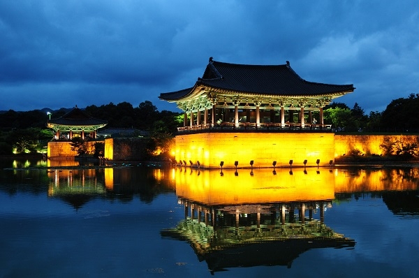 동궁과월지.