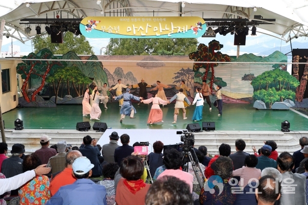 만날공원에서 내려다본 마산만 전경 © 창원시 제공