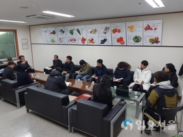 이성환대표 전직원과 첫 미팅 © 의령군 제공