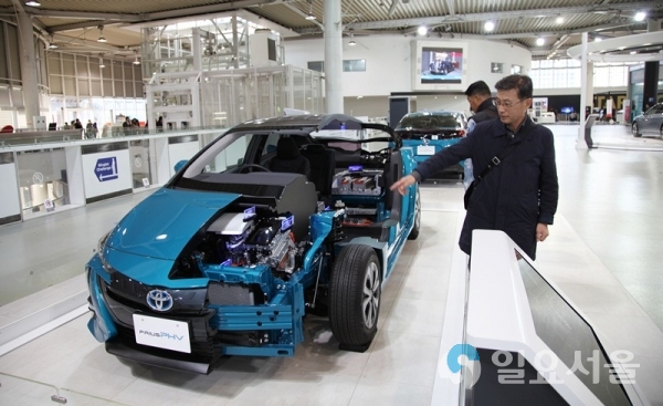 새로운 개념의 관광전략을 마련하기