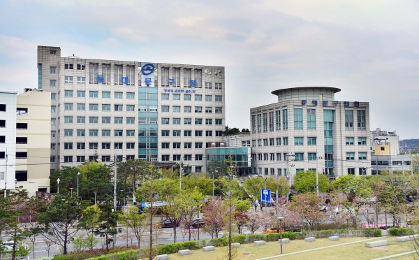 동대문구청 전경