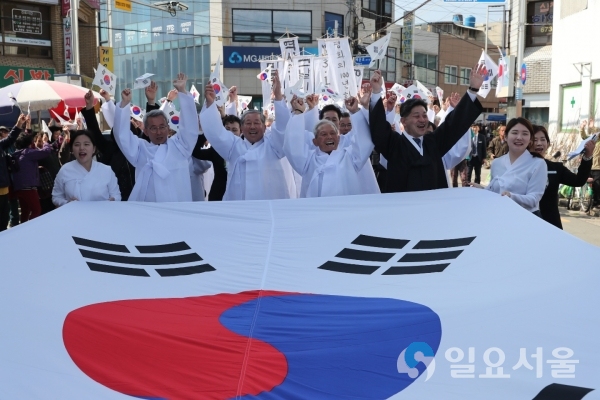 배둔장터 독립만세운동 기념행사 © 고성군 제공