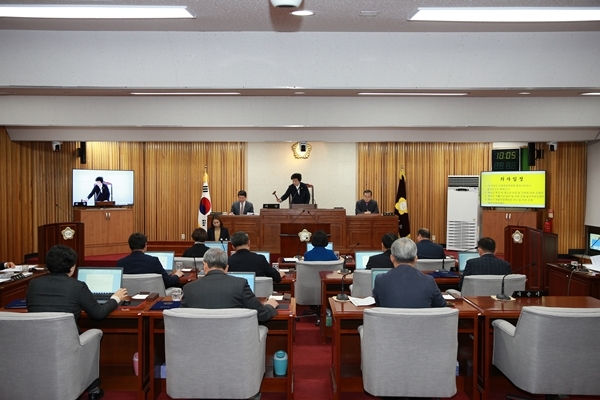 해남군의회 본 회의장 사진