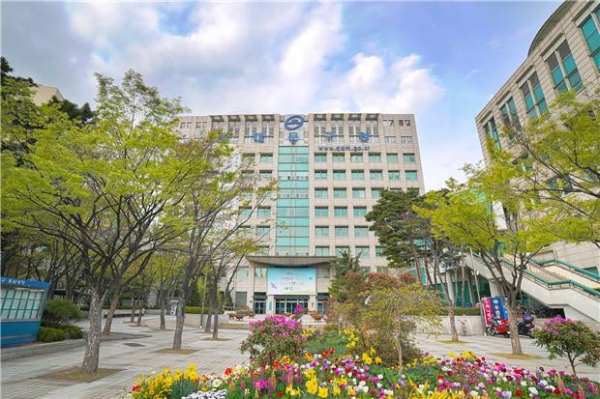▲동대문구청 전경