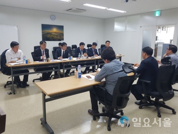 거제시의회 국립공원 타당성조사 추진기획단 방문 © 거제시 제공