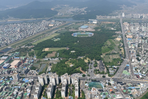 경주 황성공원 전경.