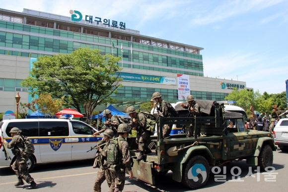 대구의료원 본관에서‘2019 을지태극연습 실제훈련’이 실시되고 있다. 사진제공=대구의료원