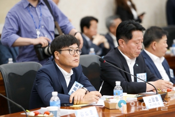 남북교류협력사업 간담회     © 거제시 제공
