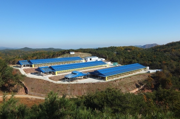 울진군이 농림축산식품부에서 시범사업으로 추진하는 스마트 축산단지 중 한우단지 조성지역으로 최종 선정됐다.