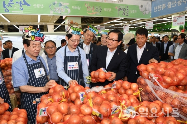 경남농산물 제값받기 및 직거래장터 운영     © 창녕군 제공