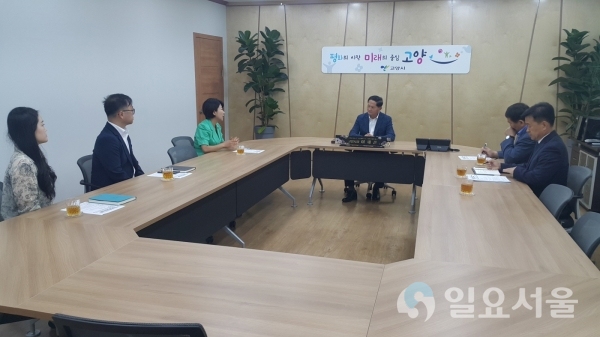 경기북부 사랑의 열매 저소득 가정에 차례비용 전달