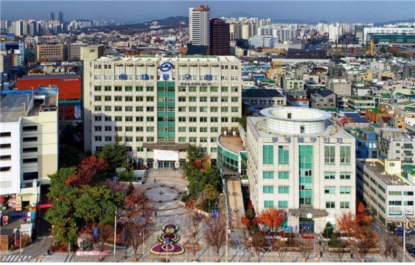▲동대문구청 전경