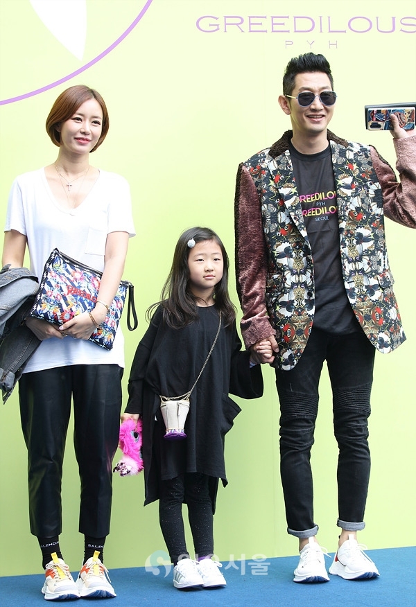 2020 S/S 서울패션위크 참석한 가수 김창렬 가족