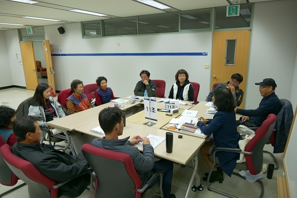 대구 군 공항 이전부지 선정기준‘숙의형 시민의견 조사’결과 ‘이전후보지 관점(공동후보지 분리) + 투표참여율 방식’이 대구 군 공항 이전부지 선정기준(안)으로 채택됐다.