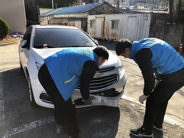 안동시가 3일 강력하게 체납차량을 단속하고 있다.