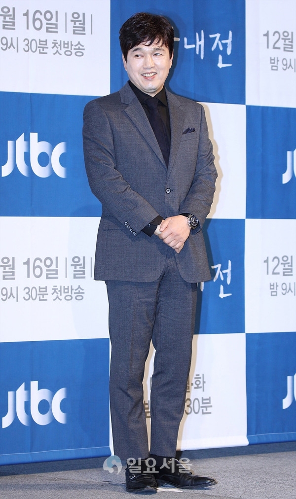 드라마 검사내전 제작발표회에 참석한 김광규