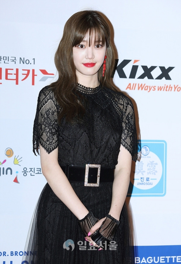 2020 대한민국 퍼스트브랜드 대상 포토월 행사에 참석한 이유비