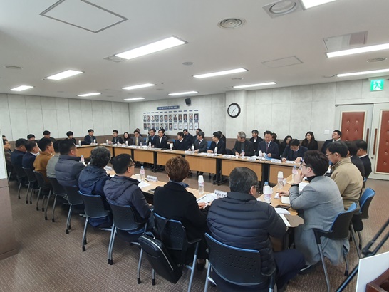 소상공인들을 위한 정부와 지자체의 지원정책을 설명하고 애로사항을 청취했다.