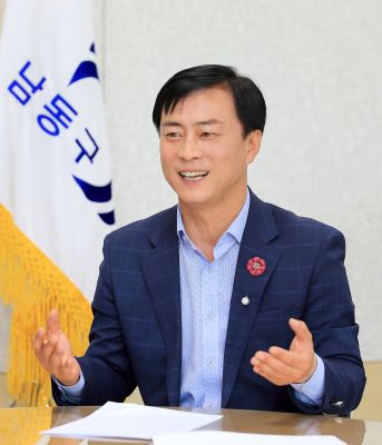 이강호 구청장 인터뷰에서 재난관리에 대한 구의 비전, 재난관리부서 직원 인센티브 부여 등 재난관리 총괄자로서 의견을 제시했다