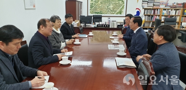 거창군 중앙부처 방문 지역현안 해결과 국도비 확보에 총력(문화재청장 정재숙 면담) @ 거창군 제공