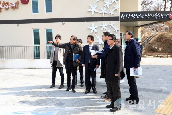 7일 경남도 서부지역본부 천성봉 본부장을 비롯한 서부권개발국 주요 국·과장들이 엑스포 추진 현장을 방문했다. @ 함양군 제공