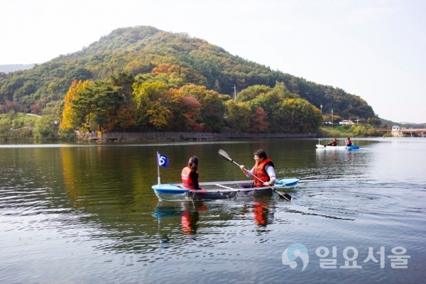 마장호수 수상레저 즐기는 모습