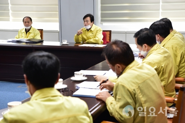 진주시는 5일 브리핑을 통해 '코로나19' 추가 확진자는 없으며 4명이 추가 격리되고 4명이 격리 해제돼 자가 격리자는 모두 16명이라고 밝혔다. @ 진주시 제공