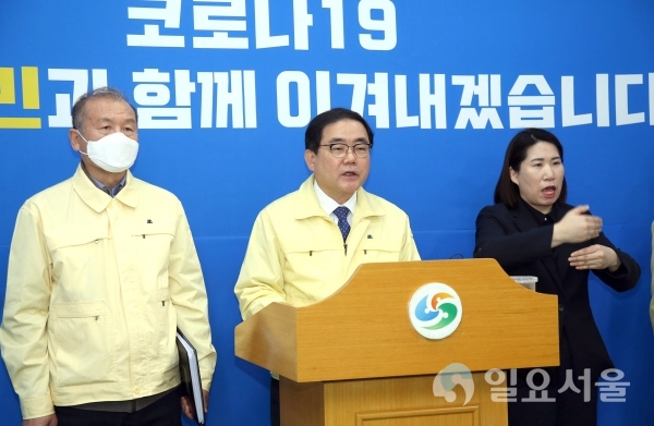 허성무 창원시장은 착한 임대인 운동이 전국의 골목 상권 곳곳으로 확산되고 있다. 하지만 착한 임대인 운동과 관련해 제도 개선이 필요하다고 밝혔다. @ 창원시 제공