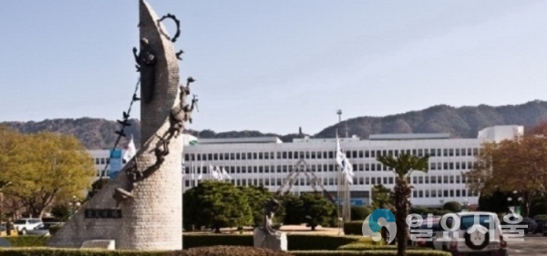 경상남도청 전경